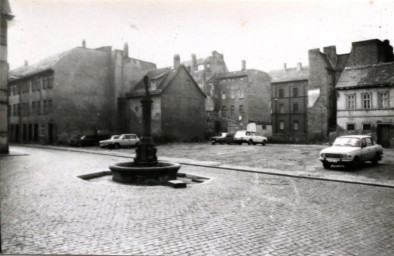 Stadtarchiv Weimar, 60 10-5/8, Blick auf den Teichplatz , 1986