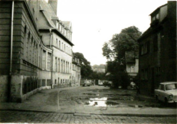 Stadtarchiv Weimar, 60 10-5/8, Blick von der Karlstraße in die Teichgasse, 1980