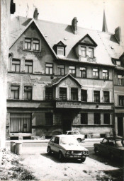 Stadtarchiv Weimar, 60 10-5/8, Blick von der Rosmariengasse auf Teichgasse 12a, 1983