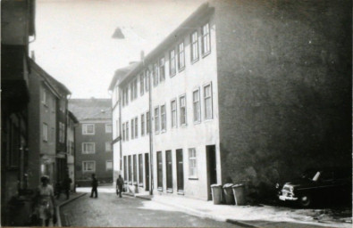 Stadtarchiv Weimar, 60 10-5/8, Blick in die Teichgasse, 1979