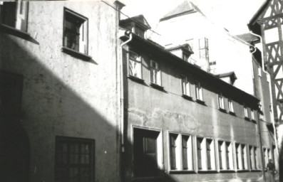 Stadtarchiv Weimar, 60 10-5/8, Blick in die Scherfgasse , 1980