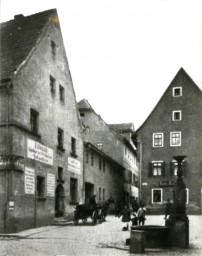 Stadtarchiv Weimar, 60 10-5/8, Blick in die Scherfgasse, um 1900