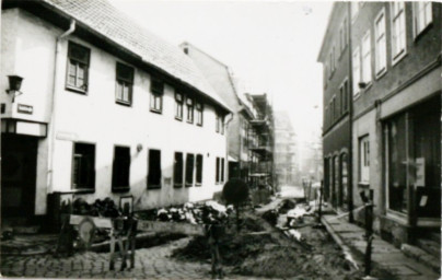 Stadtarchiv Weimar, 60 10-5/9, Blick in die Geleitstraße, 1984