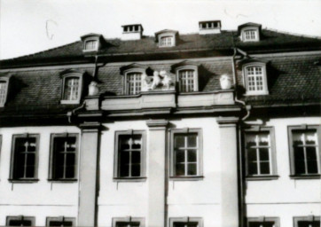 Stadtarchiv Weimar, 60 10-5/9, Blick von der Schillerstraße zum Wittumspalais, 1980