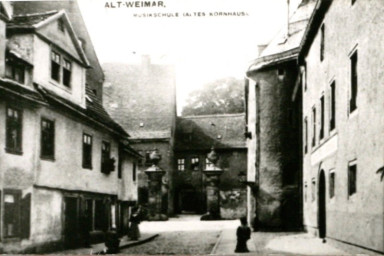 Stadtarchiv Weimar, 60 10-5/9, Blick auf den Platz Am Palais, um 1900