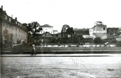 Stadtarchiv Weimar, 60 10-5/9, Blick auf den Zeughof, 1960