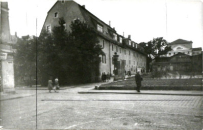 Stadtarchiv Weimar, 60 10-5/9, Blick auf den Durchgang Zeughof, 1960