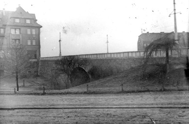 Stadtarchiv Weimar, 60 10-5/22, Blick vom Museumsplatz auf den Viadukt, vor 1937