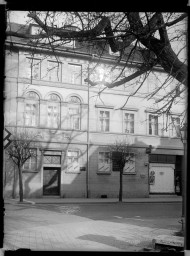 Stadtmuseum Weimar, Eichhorn 736 (K II 081 A), Blick auf das Haus Schlageterstraße 12, um 1940