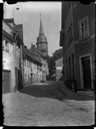 Stadtmuseum Weimar, Eichhorn 818 (K II 109 A), Blick in die »Kleine Kirchgasse«, 1942