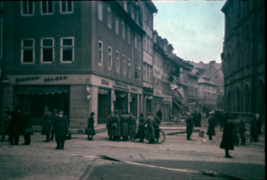 , 1945 Agfacolor A-12, Blick vom Markt in die Windischenstraße, 1945