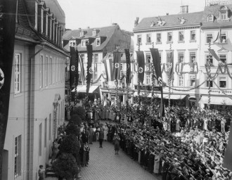 Stephan Liebig, 60 14 K1-36/3, Goethes Wohnhaus, damals am Goetheplatz , wohl 1936