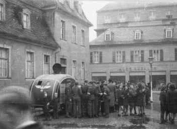 Stephan Liebig, 60 14 K2-198/1, Theaterplatz, um 1943