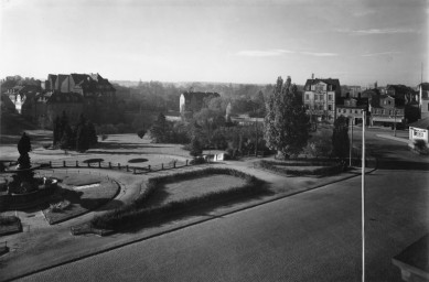 Stephan Liebig, 60 14 K2-343/3, Karl-August-Platz, um 1930