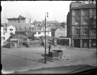 Stadtmuseum Weimar, Eichhorn 112 (K I 003 B), Blick auf den zerstörten Frauenplan, nach 1945