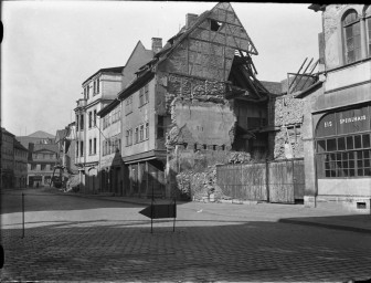 Stadtmuseum Weimar, Eichhorn 144 (K I 006 B), Blick von der Kaufstraße in die westliche Marktstraße, um 1947