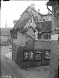 Stadtmuseum Weimar, Eichhorn 371 (K I 061 A), Blick aus dem Haus »Brühl 6« Richtung »Untergraben«, wohl 1938