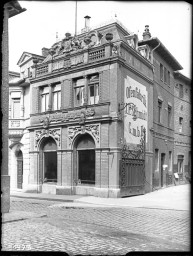 Stadtmuseum Weimar, Eichhorn 411 (K I 078 A), Blick auf das Haus »Brühl 14/18«, wohl 1937