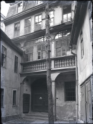 Stadtmuseum Weimar, Eichhorn 439 (K I 093 B), Hinterhaus »Markt 18«, vor 1937