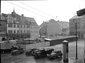 Stadtmuseum Weimar, Eichhorn 455 (K I 097 A), Blick über den Markt zur Baulücke »Hotel Elephant«, um 1937