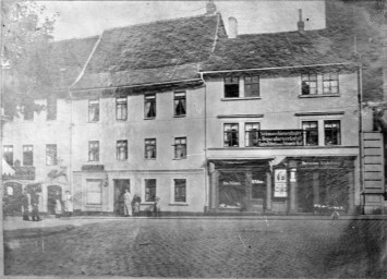 Stadtmuseum Weimar, Eichhorn 674 (K II 058a A), Blick auf die Häuser »Frauentorstraße 1, 3, 5«, zwischen 1899/1903