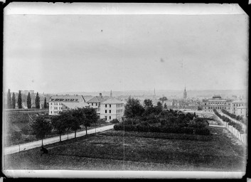 Stadtarchiv Weimar, 60 14 Negativ 006, Blick vom Bahnhof Richtung Süden, zwischen 1871/1888