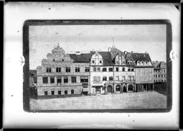 Stadtarchiv Weimar, 60 14 Negativ 126, Marktplatz, Ostseite     , um 1875