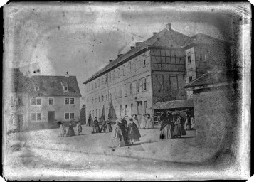 Stadtarchiv Weimar, 60 14 Negativ 289, Blick über den westlichen Rollplatz Richtung Süden, um 1870
