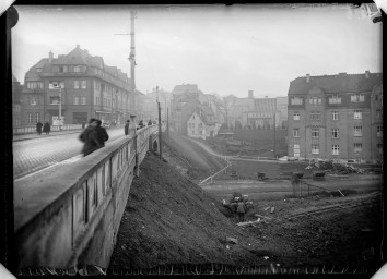 Stadtarchiv Weimar, 60 14 Negativ 327, Blick entlang des Viaduktes Richtung Süden, um 1937