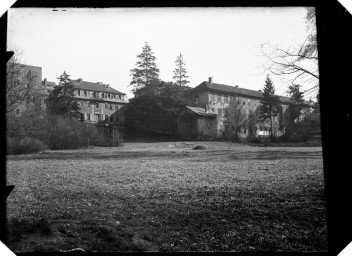 Stadtarchiv Weimar, 60 14 Negativ 332, Blick durch »Frorieps Garten« Richtung Ost/Süd-Ost, vor 1930
