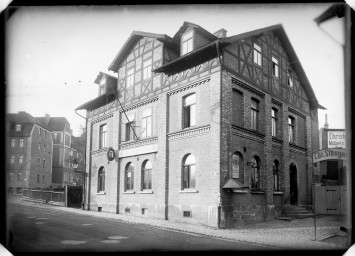 Stadtarchiv Weimar, 60 14 Negativ 341, Blick auf das Haus Asbachstraße 6, um 1935