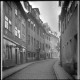 Stadtarchiv Weimar, 60 10 (Negativ 3204), Blick durch die Schlossgasse in Richtung Marktstraße