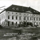 Stadtarchiv Weimar, 60 10-5/11, Blick auf den Theaterplatz mit Goethe-Schiller-Denkmal