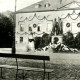 Stadtarchiv Weimar, 60 10-5/11, Blick auf den Theaterplatz