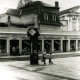 Stadtarchiv Weimar, 60 10-5/12, Blick auf den Theaterplatz