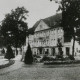 Stadtarchiv Weimar, 60 10-5/15, Blick in die Grünanlage am Karlsplatz