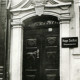 Stadtarchiv Weimar, 60 10-5/17, Blick auf die Haustür Untergraben 13