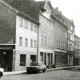 Stadtarchiv Weimar, 60 10-5/20, Blick in die Gasse vom Rollplatz zum Graben