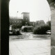 Stadtarchiv Weimar, 60 10-5/23, Blick aus den Arkaden des »Gauforums« Richtung Glockenturm