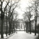 Stadtarchiv Weimar, 60 10-5/25, Blick in die Leninstraße (heutige Carl-August-Allee) zum Rathenauplatz 