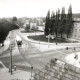 Stadtarchiv Weimar, 60 10-5/23, Blick auf die Straßenkreuzung Karl-Liebknecht-Straße/ Friedensstraße/ Bertuchstraße/ Karl-Marx-Platz 