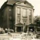 Stadtarchiv Weimar, 60 10-5/26, Blick auf Volkshaus Weimar von der Friedrich-Ebert-Straße