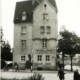 Stadtarchiv Weimar, 60 10-5/26, Blick aus der Rießnerstraße auf die Ettersburger Straße 28