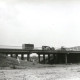 Stadtarchiv Weimar, 60 10-5/29, Blick zur Brücke nach Weimar-West