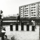 Stadtarchiv Weimar, 60 10-5/29, Blick auf einen Kinderspielplatz in Weimar-West