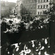 Stadtarchiv Weimar, 60 10-5/3 Bd. 2, Blick vom Rathausbalkon auf den Markt