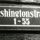 Stadtarchiv Weimar, 60 10-5/31 Bd.2, Straßenschild "Washingtonstraße 1-55" mit Richtungspfeil