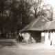 Stadtarchiv Weimar, 60 10-5/32, Blick in die Buswendeschleife des Busbahnhofes