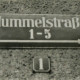 Stadtarchiv Weimar, 60 10-5/34, Straßenschild "Hummelstraße"