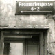 Stadtarchiv Weimar, 60 10-5/7, Straßenschild "Rosmariengasse 6-2"